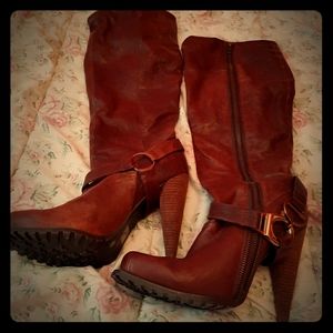 Jessica Simpson boots